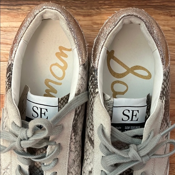 Sam Edelman Gray and White Snakeskin Sneakers - Picture 2 of 13